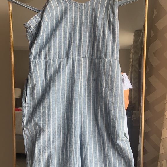 Jumper brand new  size medium - Picture 2 of 4